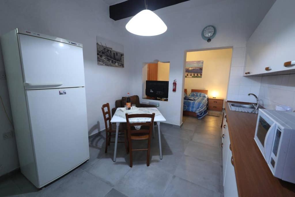 Cosy Valletta Apartment Extérieur photo